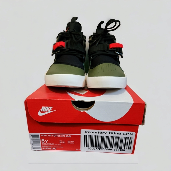 Nike Air Force 270 (GS) - Picture 5 of 13